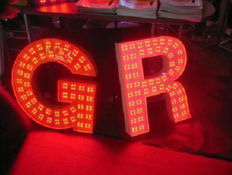  涟水LED发光字常见的安装误区。